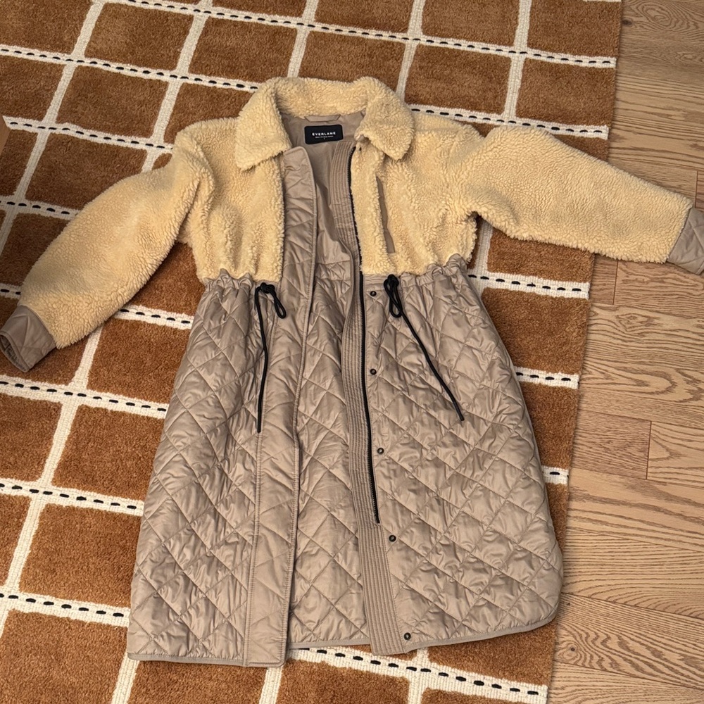 Everlane Cream and Tan Teddy Quilted Jacket